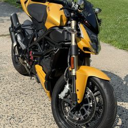2012 Ducati Streetfighter 848
