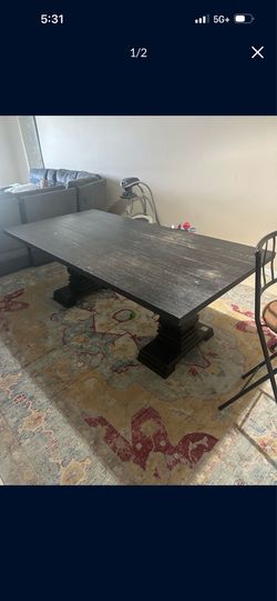 Dining room table
