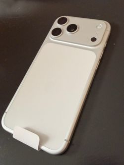 iPHONE 17 PRO MAX 256 GB WHITE NEW UNLOCKED