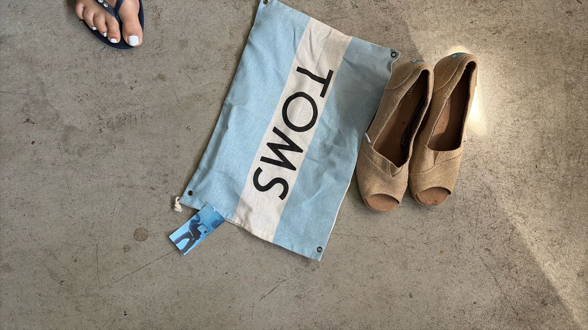 Tom’s Tan/Brown Wedges Size 7.5