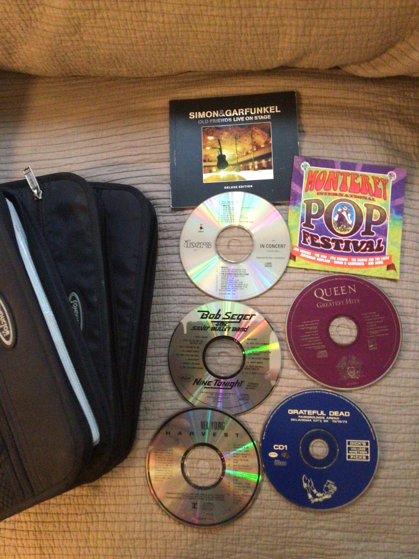 93 CDs Music You Know And Love