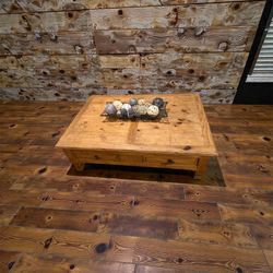 Beautiful Pine Coffee Table With Drawers