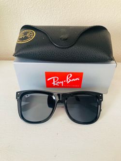 New reverse Wayfarer