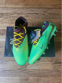 Travis Scott x Nike Phantom 6 Low Elite FG SE Men’s Size 10.5 Soccer Cleats