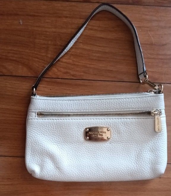 Michael Kors Wristlet,Leather Wristlet