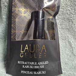 New Laura Geller Kabuki Brush (Retractable)