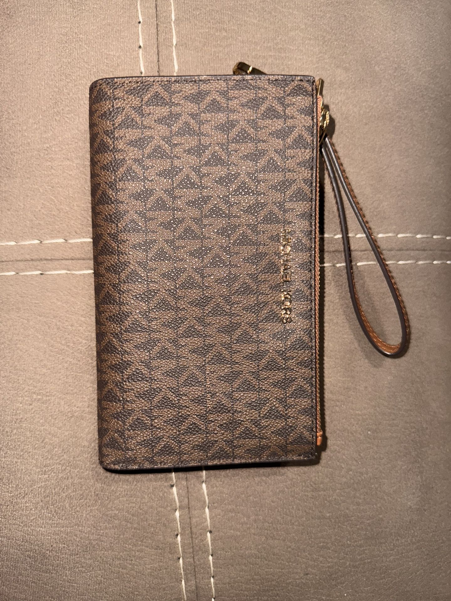 Michael Kor Wallet