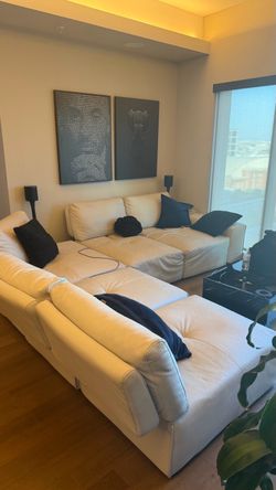White Sectional Sofa with Chaise