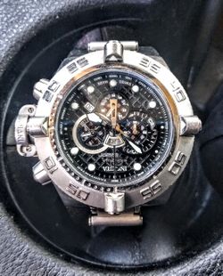 Invicta diving watch