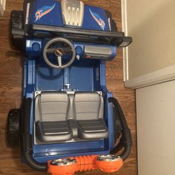 Fisher Price Power Wheels Hot Wheels