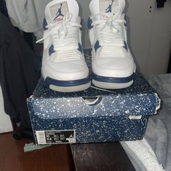 Jordan 4  