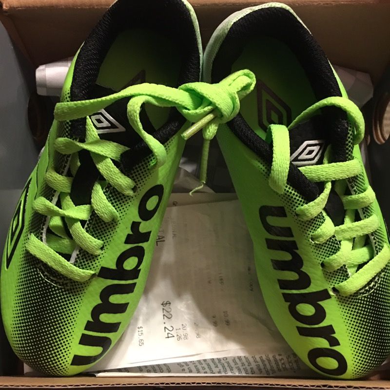 Toddler soccer cleats