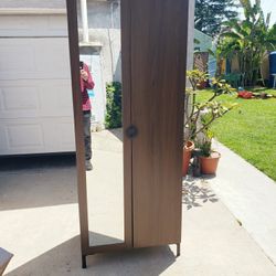 Wardrobe Cabinet With Mirror Door