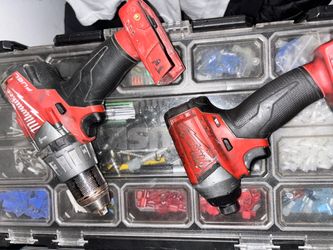 Milwaukee Fuel Drill and Impact Driver Set