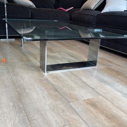 Domicile Glass Coffee Table 