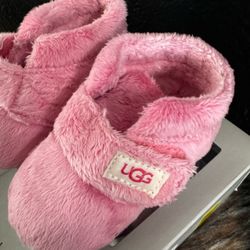 Ugg Baby Booties SZ 2/3