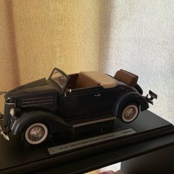 1:18 Diecast 36 Ford 