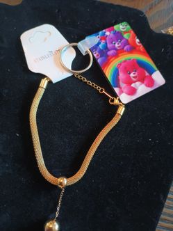 Stainless steel bracelet with key chain