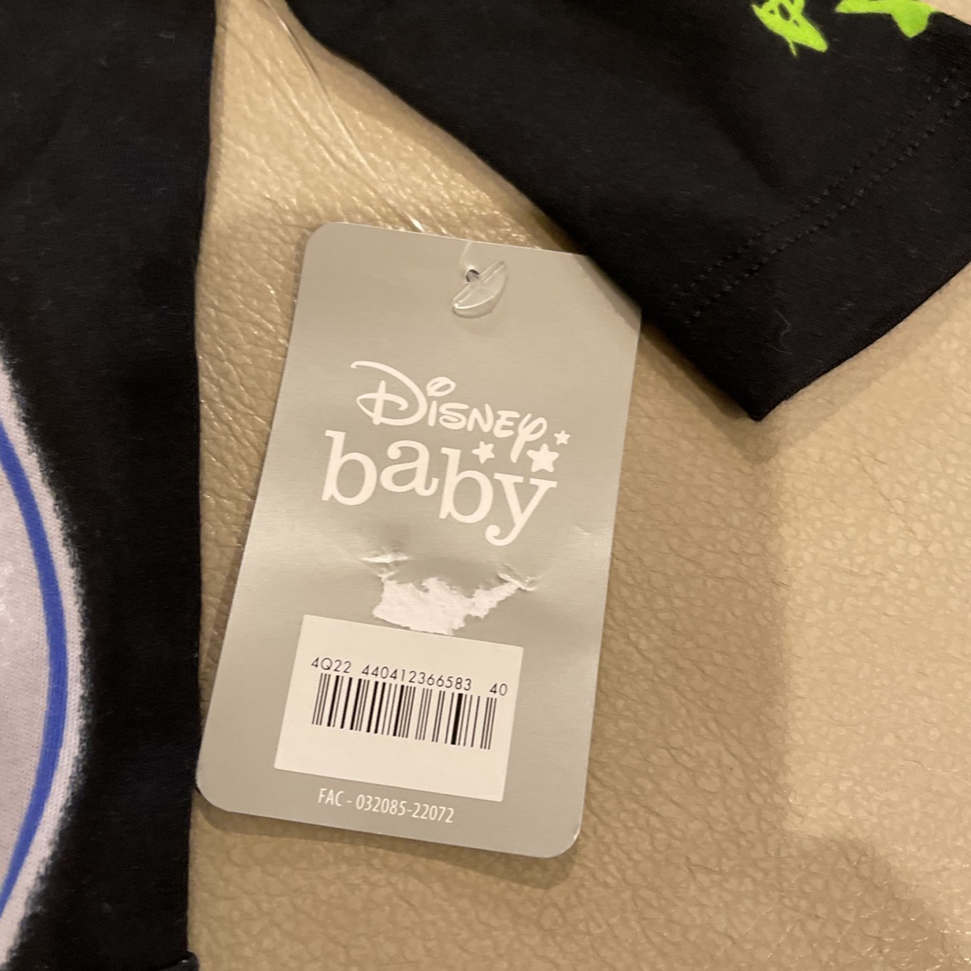Disney Baby, Long Sleeved Onsie 0-3 Months