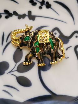 Vintage Lucky Trunk Up Elephant Brooch Black Green Enamel Rhinestone Howdah Pin