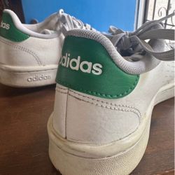 Adidas Sneaker