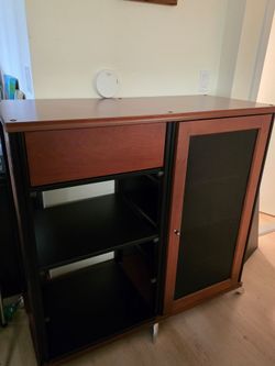 Contemporary cabinet