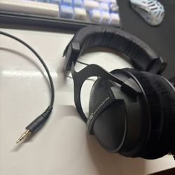 Beyerdynamic DT 770 Pro 80 Ohm