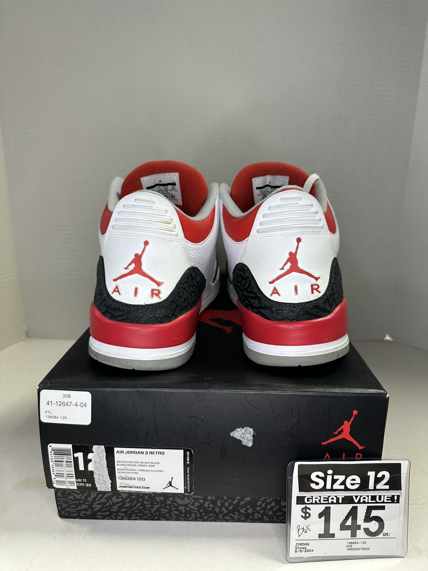 Air Jordan 3 Retro Fire Red Size 12 display picture 1