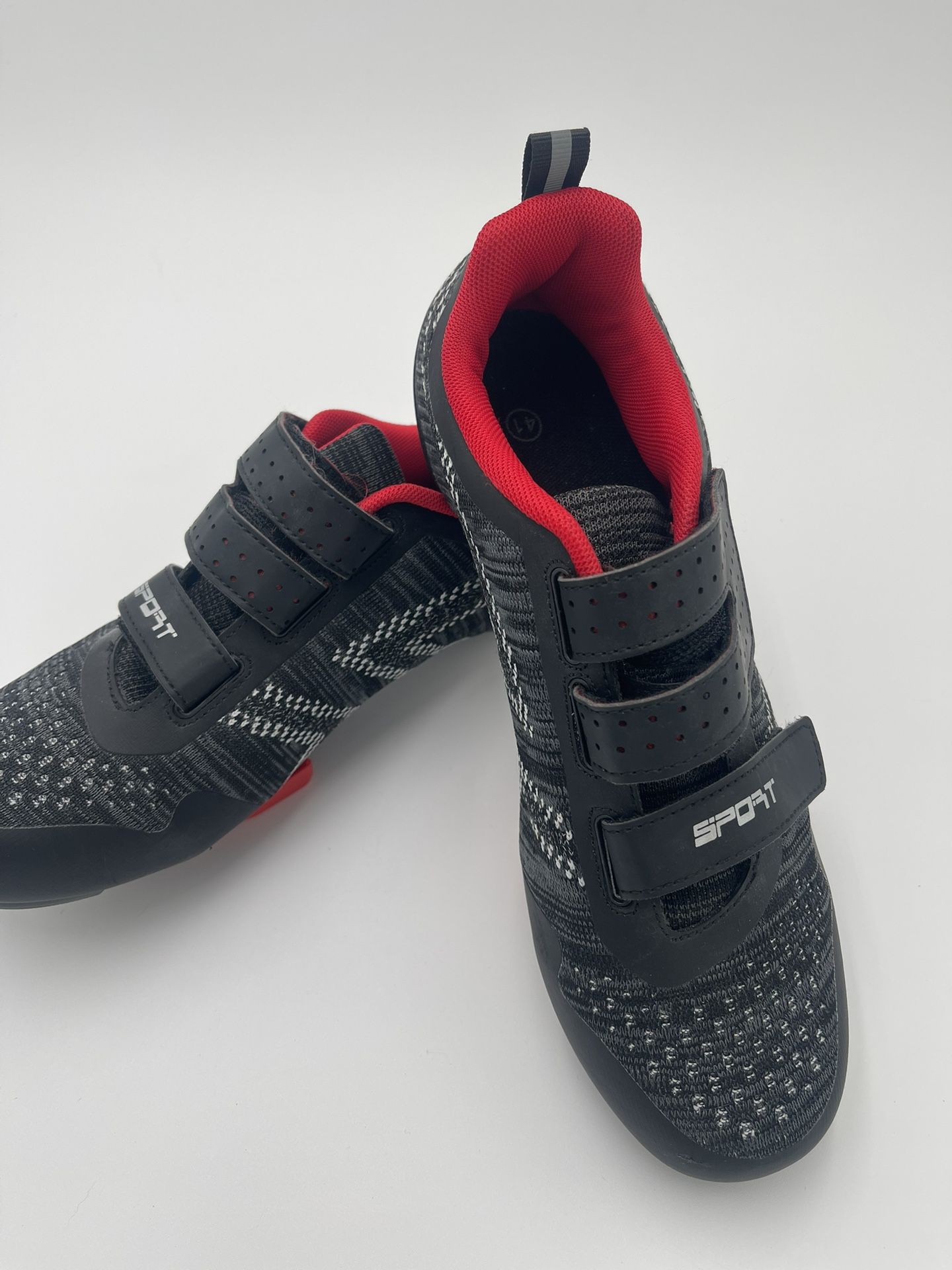Black Cycling Shoes