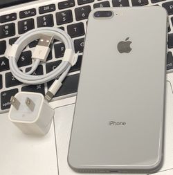 iPhone 8 Plus 64GB Factory Unlocked-Silver