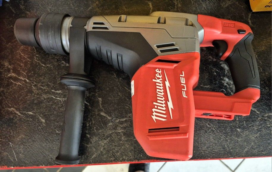 Milwaukee Hammer Drill