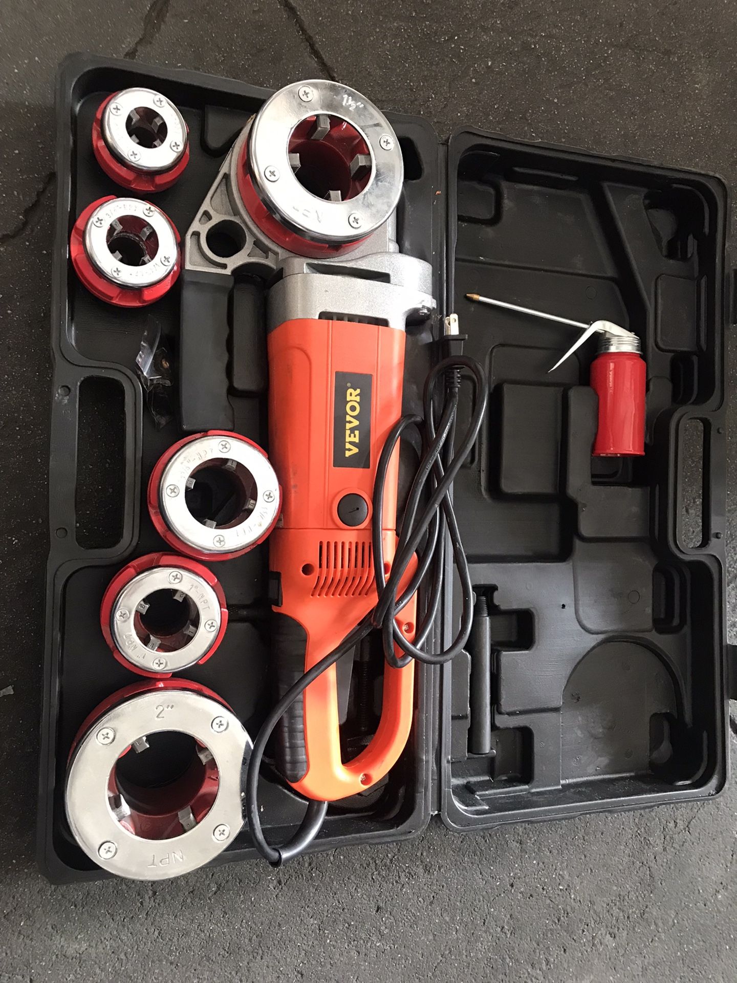 Electric Pipe Threader, 2300W Pipe Threading Machine with 6 Dies 1/2"-2", 110V Hand-held Pipe Threader Machine with Copper Motor, Portable Electric Pi