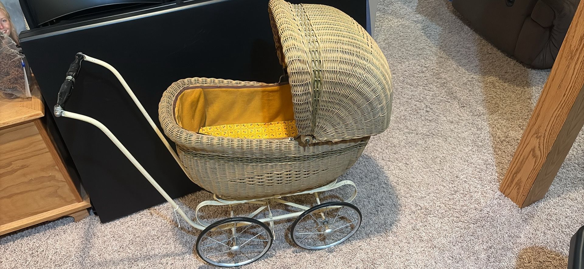 Antique Vintage Lloyd Loom 1930’s XL Wicker Handmade Buggy Pram Stroller Amazing Condition Perfect For Any Child’s Collection Of Friends
