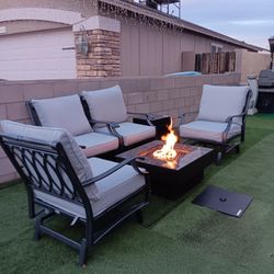 Beautiful Patio Furniture New Never Used 