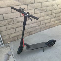 XPRIT FS-02 Electric Scooter