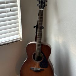 Yamaha FS800 Guitar & Guitar Stand 
