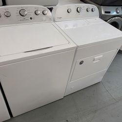 Used Like New Whirlpool Top Load Washer With Agitator And Gas Dryer Set 