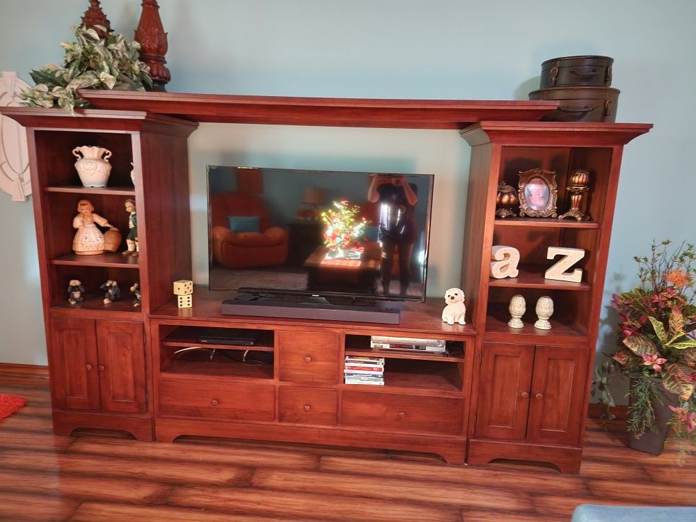 Solid Wood Entertainment Center / Wall Unit – Beautiful Warm Cherry Finish