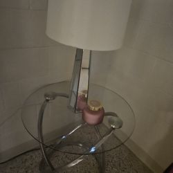 Two Side Table With Lamps