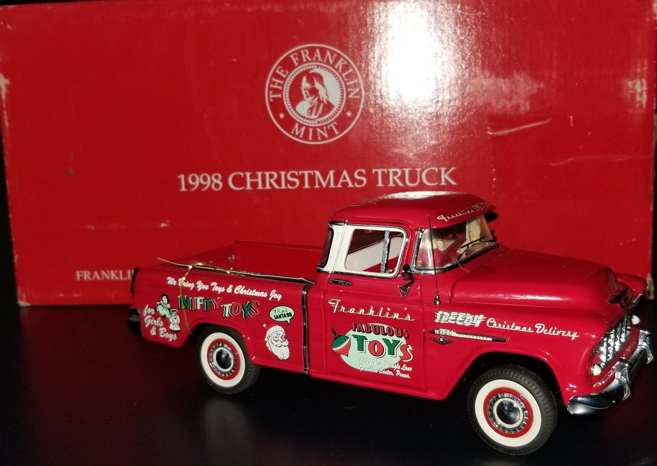 The Franklin Mint "1998 Christmas Truck "