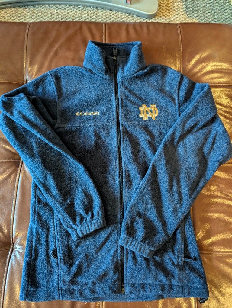 Gently Used Adult Size Small Columbia Notre Dame Fleece