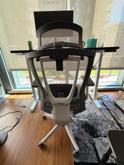 Autonomous AI ergonomic chair