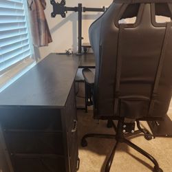 L-shape Desk And Chair