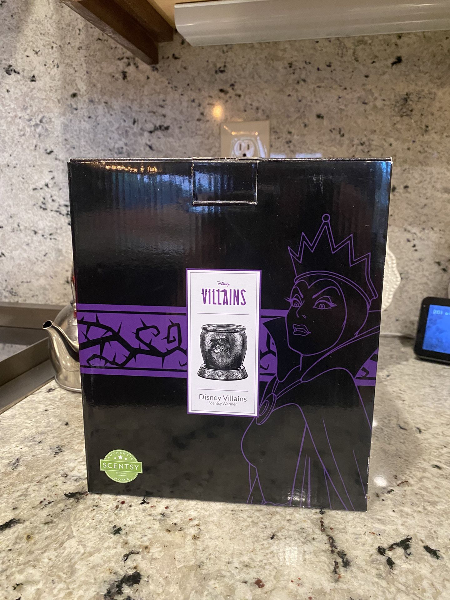 Brand New Scentsy warmer Maleficent