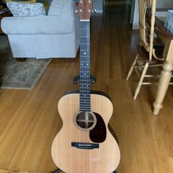 Martin 00-16E Acoustic Guitar 