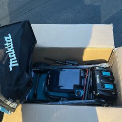 Makita 18” Self Propelled Lawn Mower And Charger Only No Batteries 