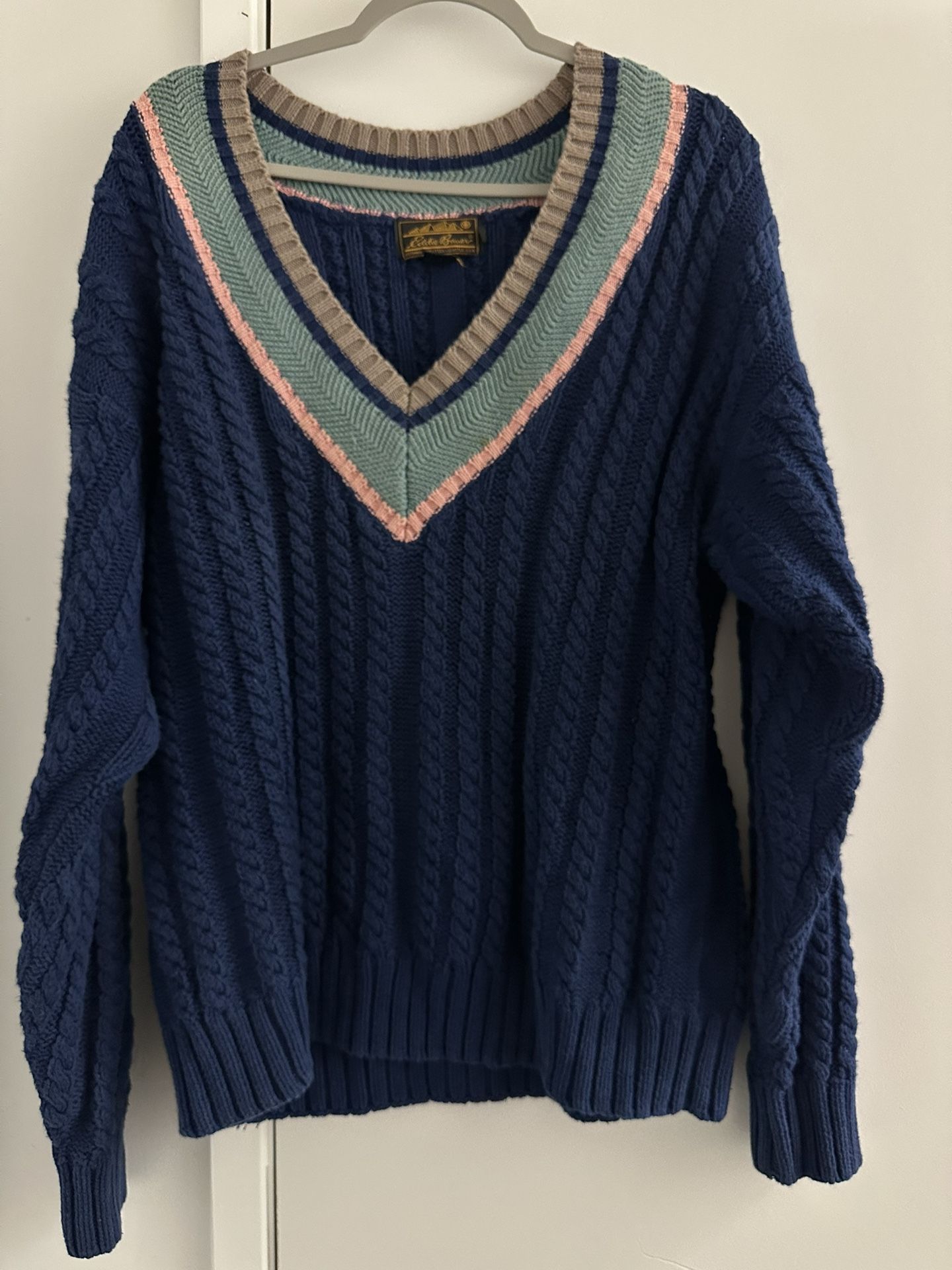 Rare 90s Eddie Bauer V-neck Women’s Sweater Sz M