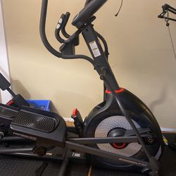 Schwinn 430 Elliptical