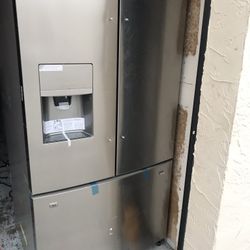 Frigidaire French Door Refrigerator