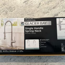 Glacier bay  Sink Faucet 